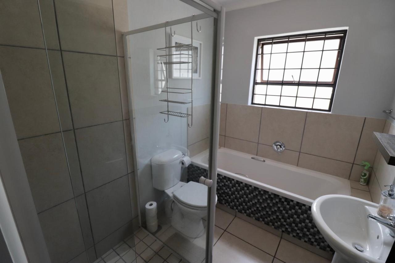 Carole'S Cottage Hermanus Ngoại thất bức ảnh